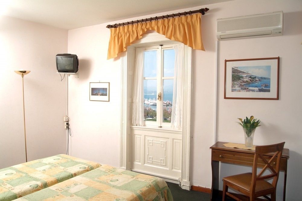 Konstantinoupolis Hotel Corfu  Екстериор снимка