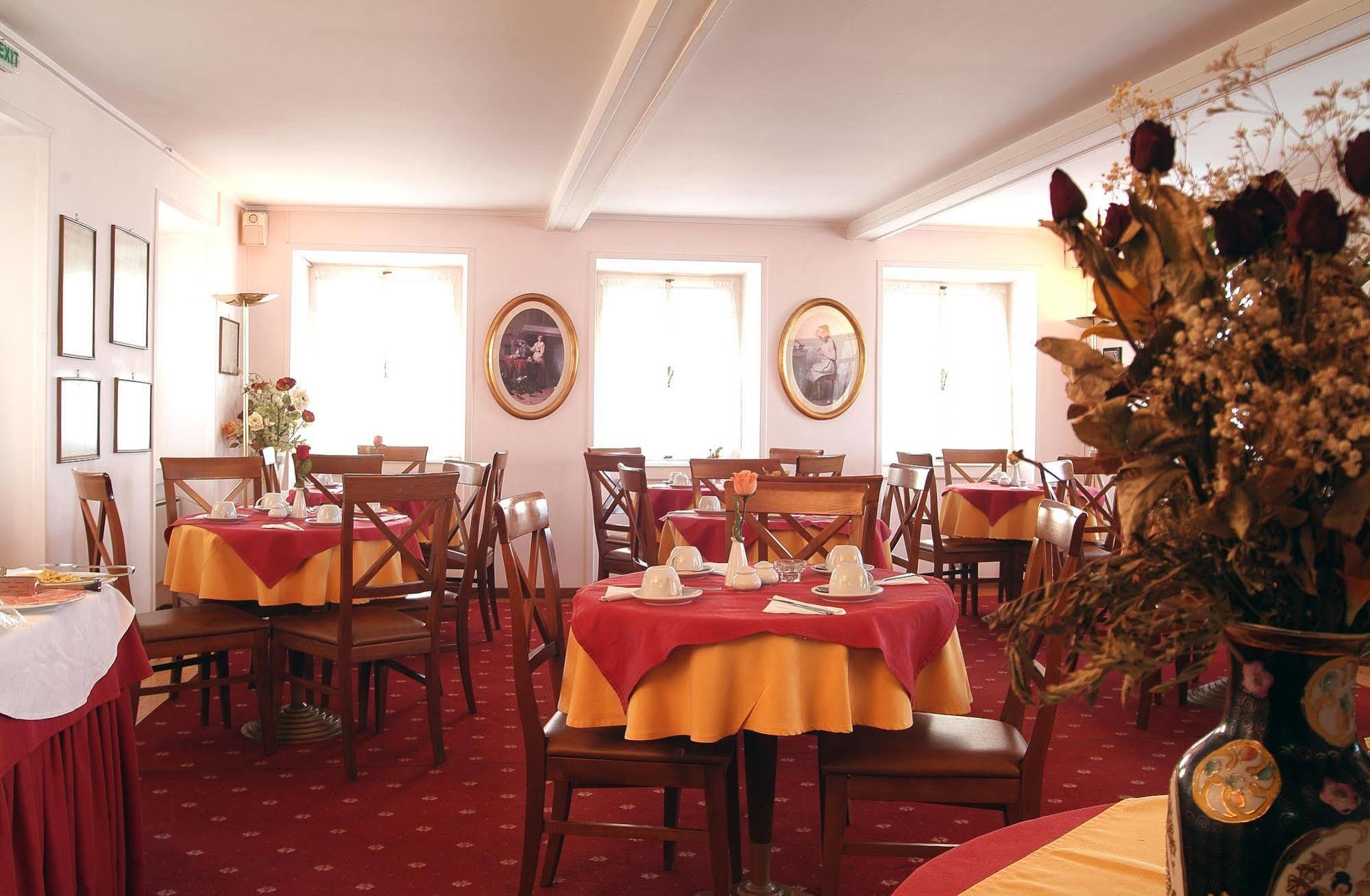 Konstantinoupolis Hotel Corfu  Екстериор снимка